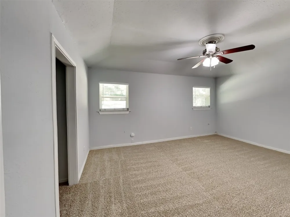 3704 Astoria Drive Arlington, TX 76013
