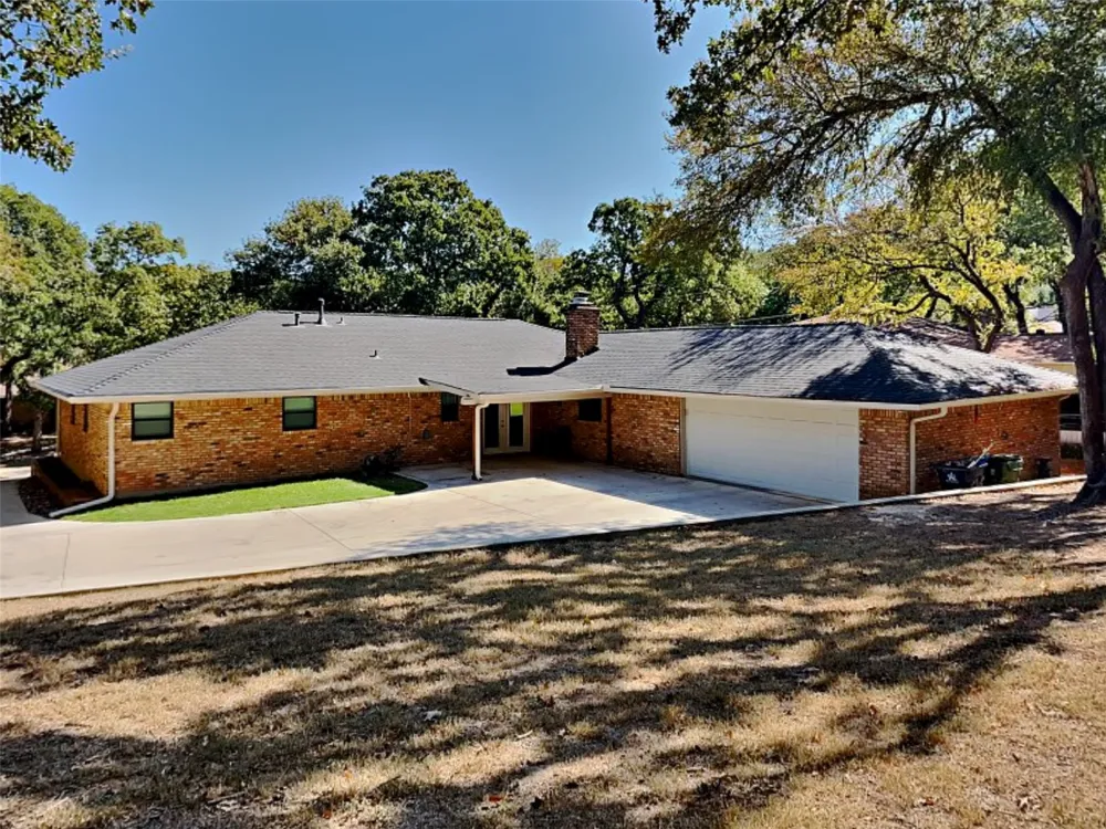 3704 Astoria Drive Arlington, TX 76013