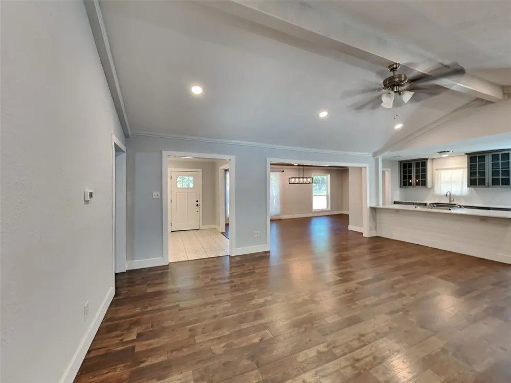 3704 Astoria Drive Arlington, TX 76013