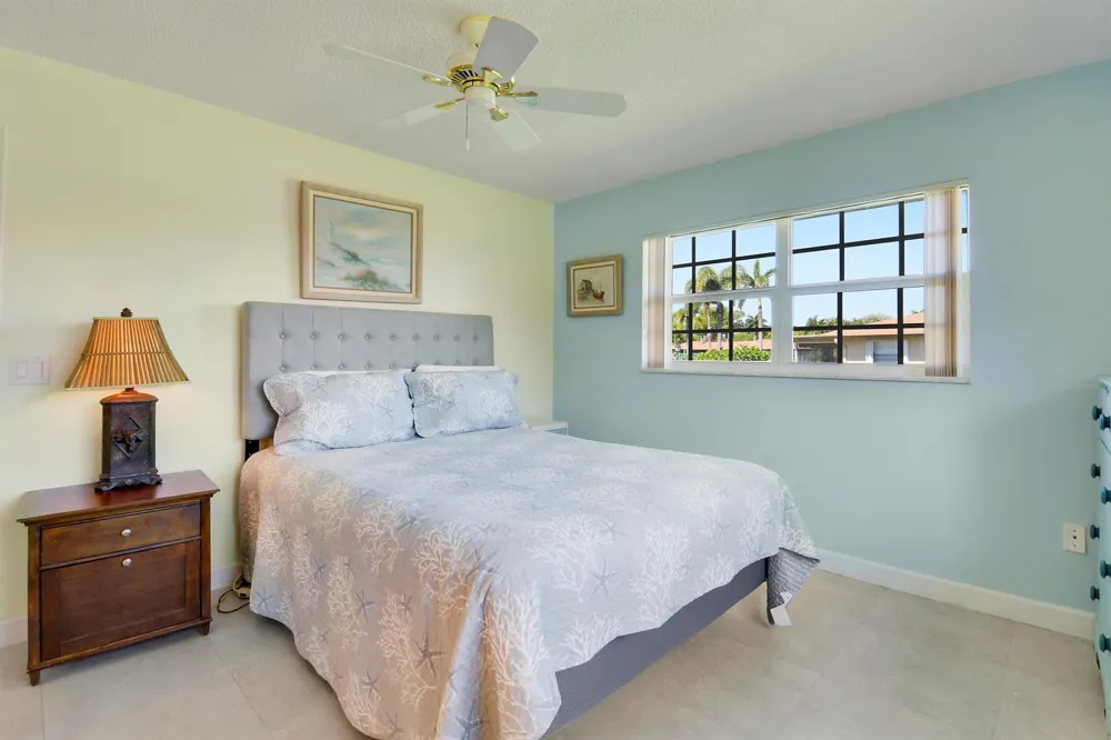 129 Mockingbird Lane Delray Beach, FL 33445