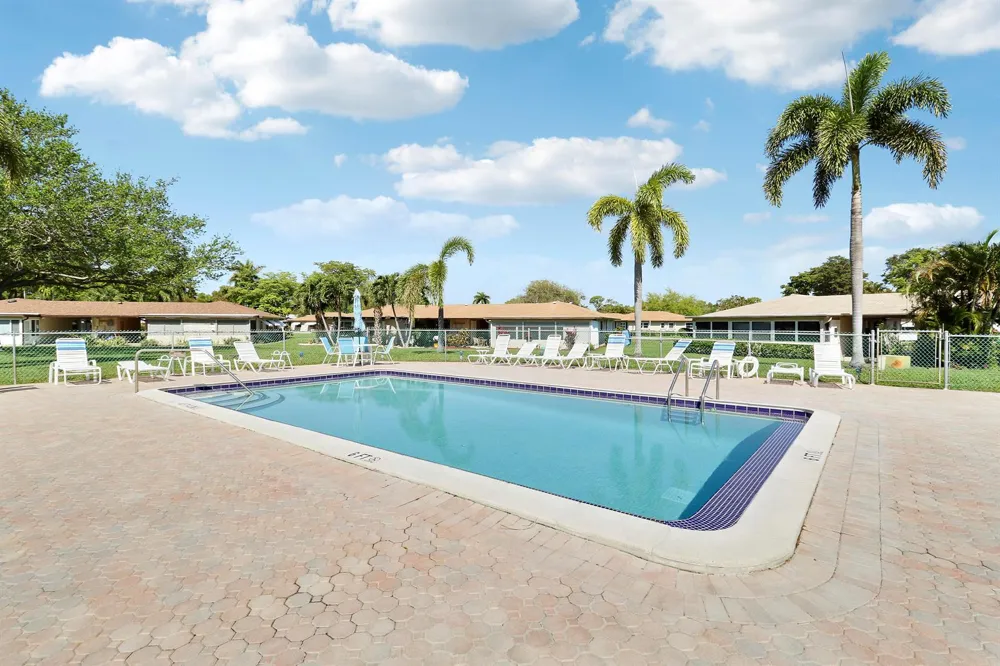 129 Mockingbird Lane Delray Beach, FL 33445