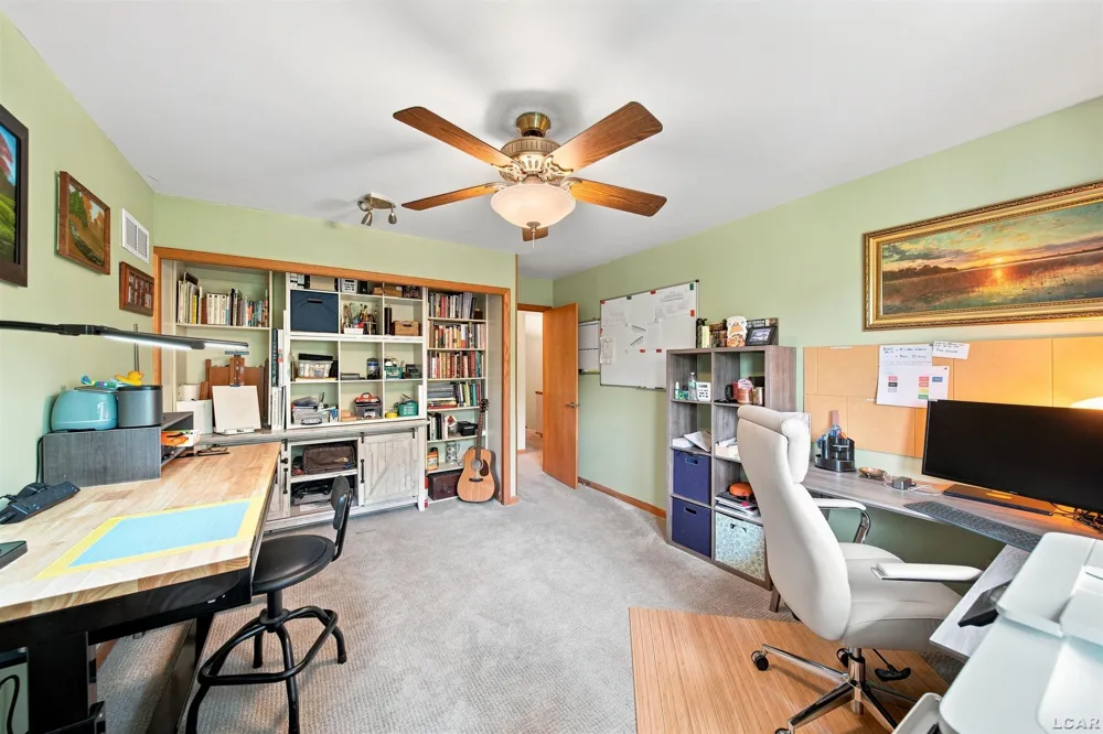 288 Whitlock St Street Saline City, MI 48176