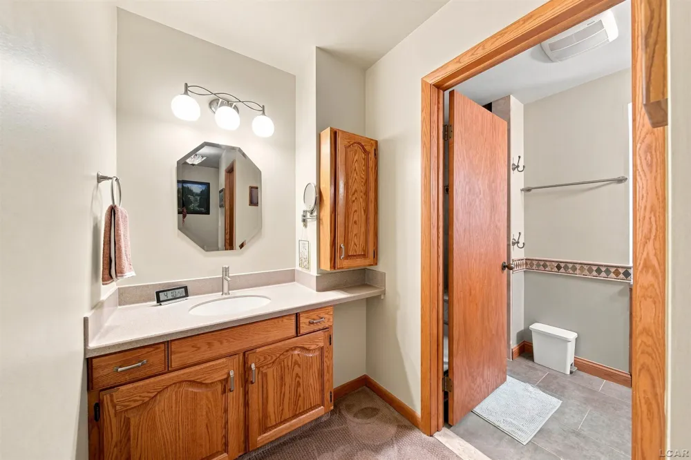 288 Whitlock St Street Saline City, MI 48176