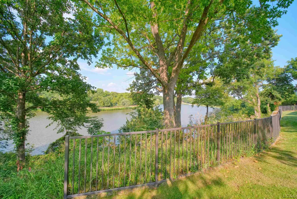 288 Whitlock St Street Saline City, MI 48176