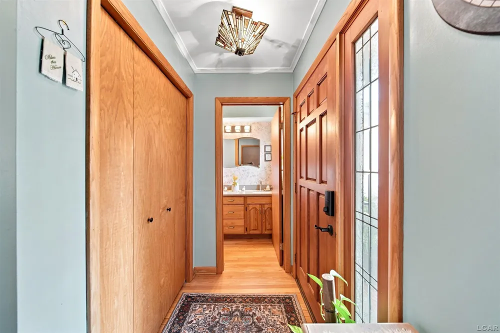 288 Whitlock St Street Saline City, MI 48176