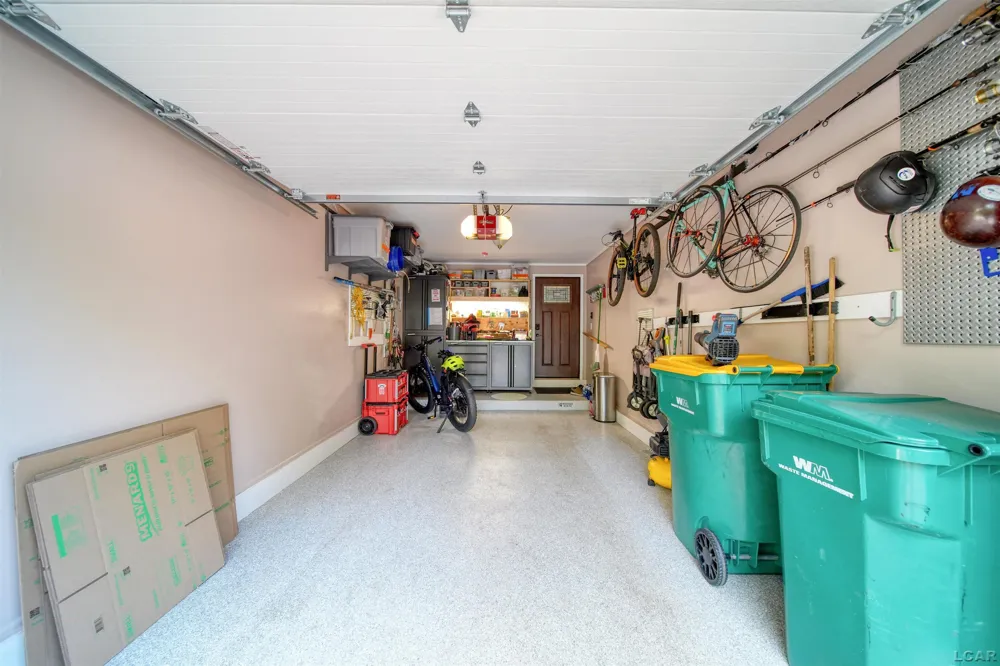 288 Whitlock St Street Saline City, MI 48176