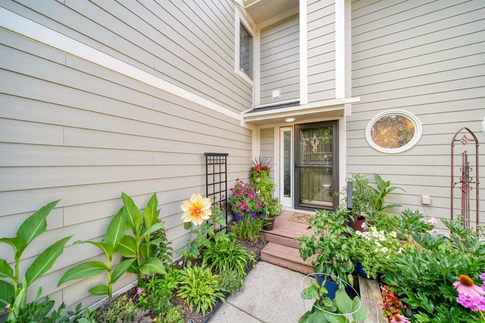 288 Whitlock St Street Saline City, MI 48176