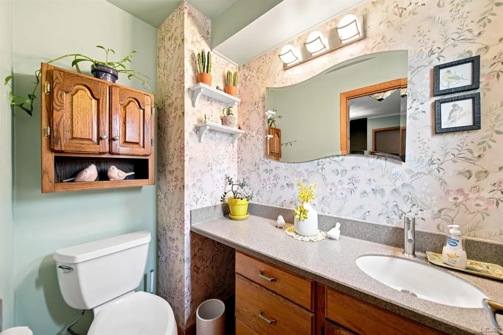 288 Whitlock St Street Saline City, MI 48176