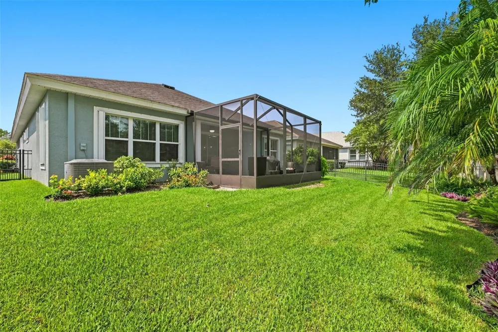 6517 NESTALL COURT Apollo Beach, FL 33572