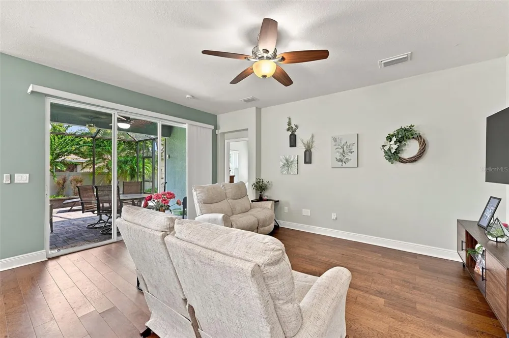 6517 NESTALL COURT Apollo Beach, FL 33572