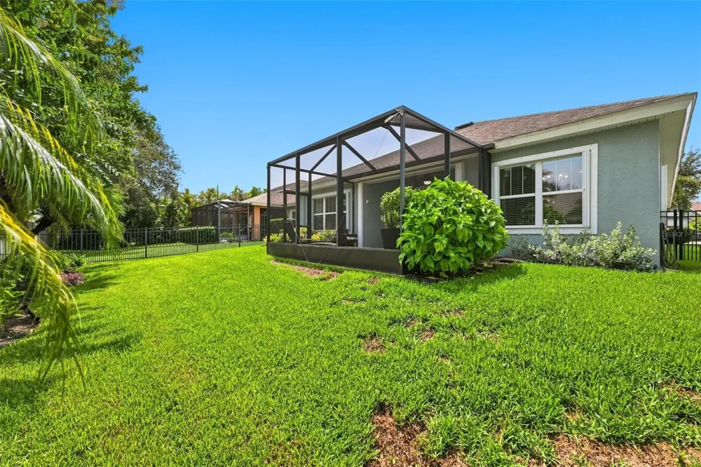 6517 NESTALL COURT Apollo Beach, FL 33572
