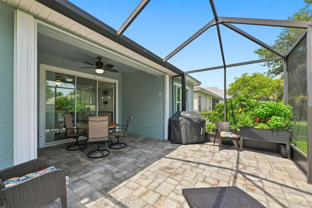 6517 NESTALL COURT Apollo Beach, FL 33572