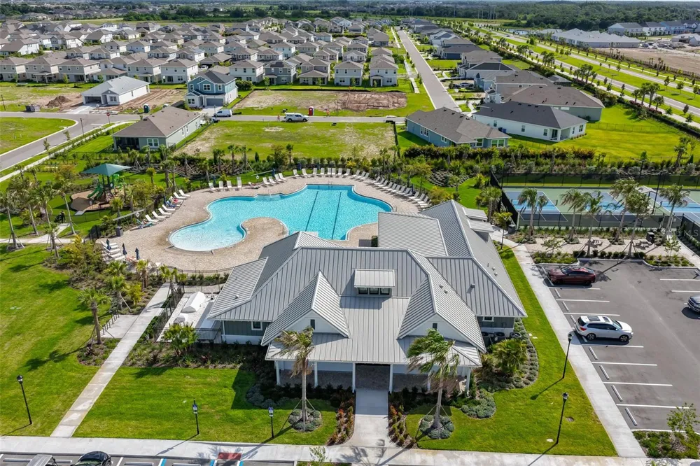 6517 NESTALL COURT Apollo Beach, FL 33572
