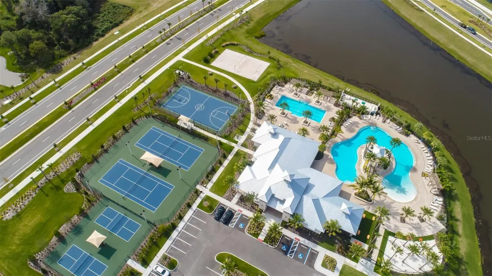6517 NESTALL COURT Apollo Beach, FL 33572