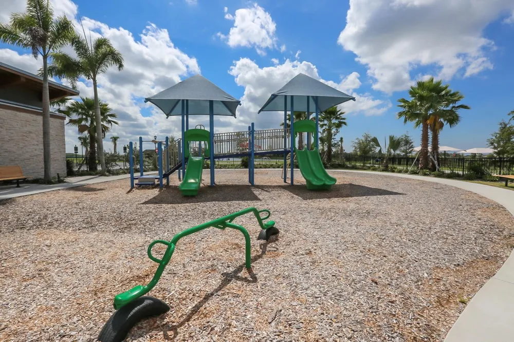 6517 NESTALL COURT Apollo Beach, FL 33572