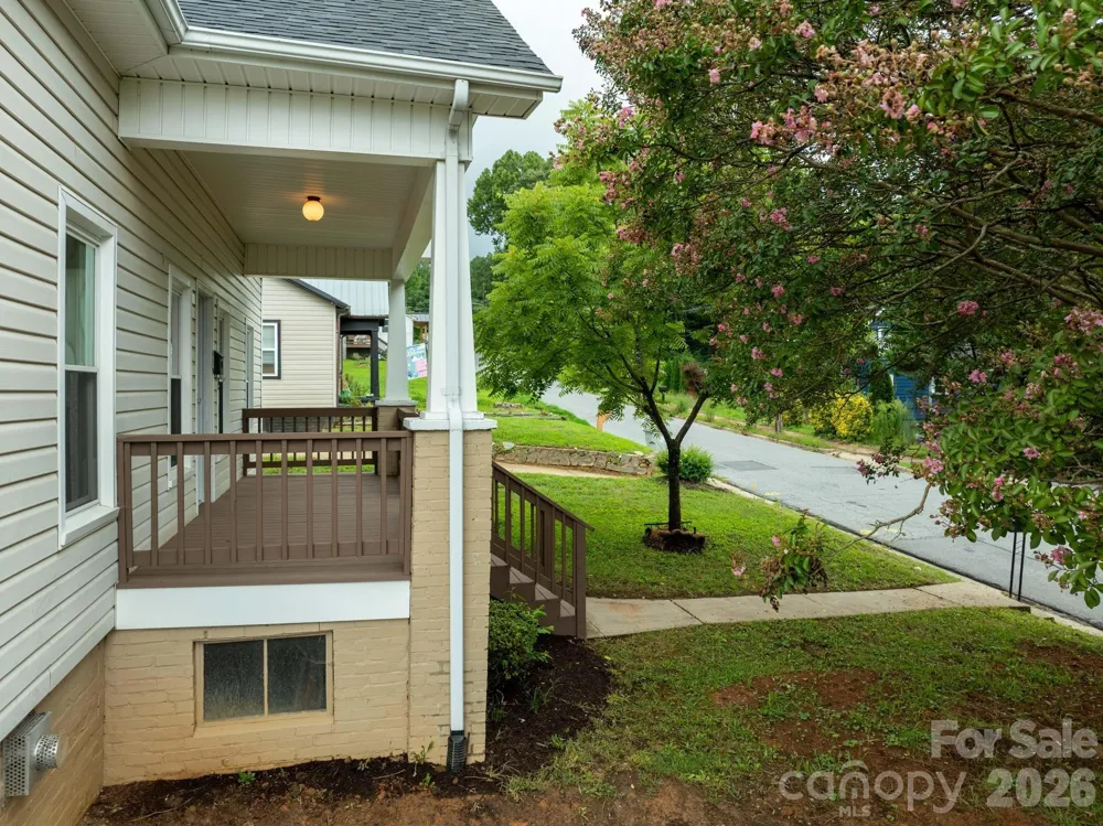 410 Spruce Street SW Lenoir, NC 28645
