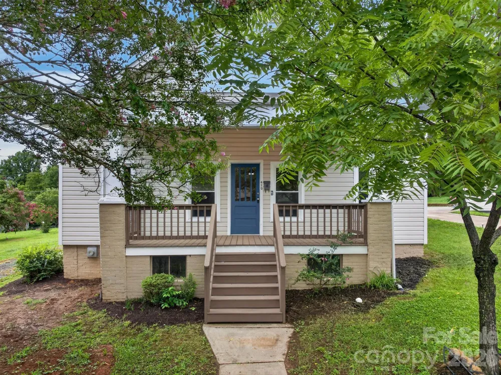 410 Spruce Street SW Lenoir, NC 28645