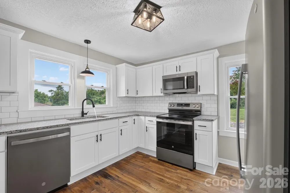 410 Spruce Street SW Lenoir, NC 28645