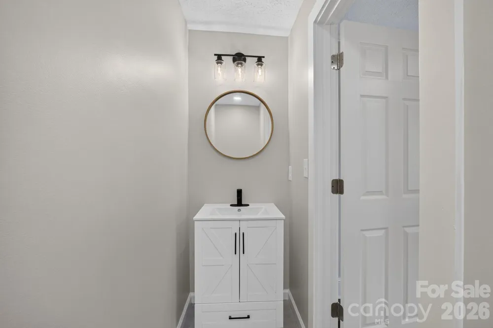 410 Spruce Street SW Lenoir, NC 28645