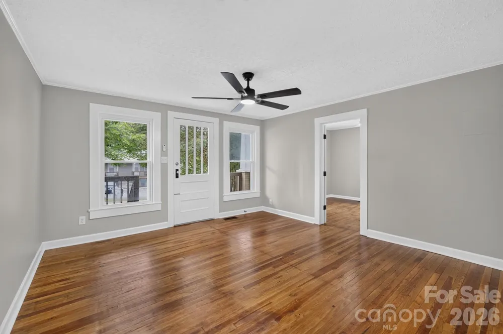 410 Spruce Street SW Lenoir, NC 28645