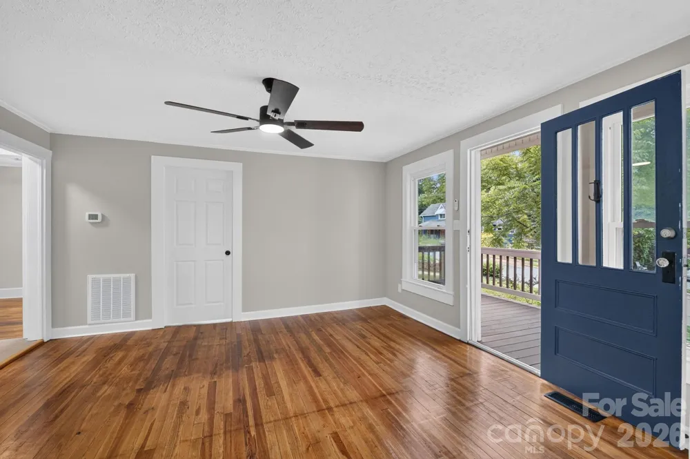 410 Spruce Street SW Lenoir, NC 28645