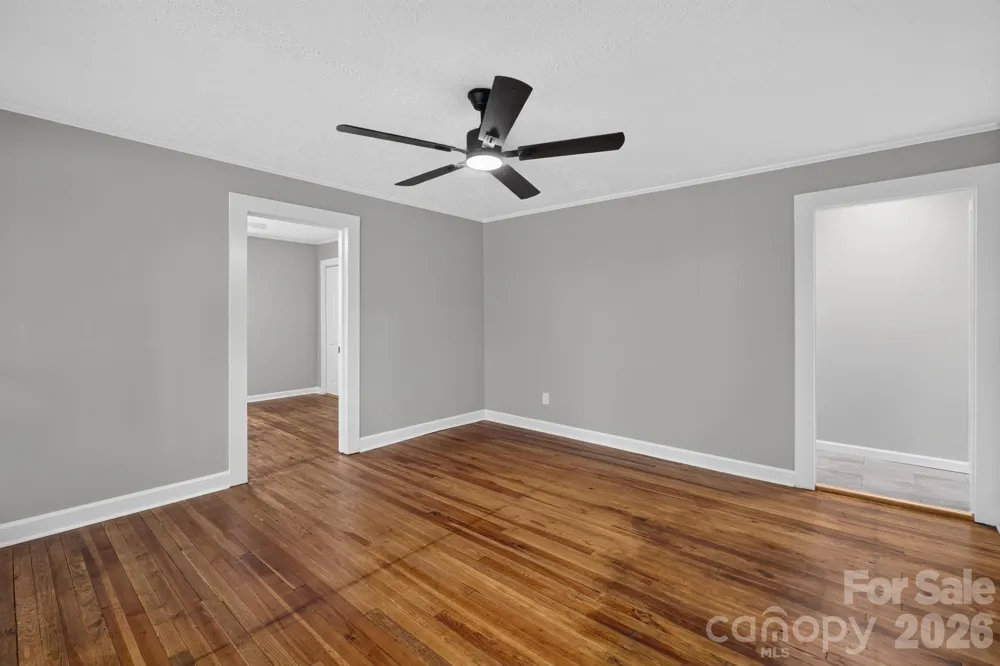 410 Spruce Street SW Lenoir, NC 28645