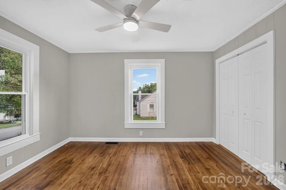 410 Spruce Street SW Lenoir, NC 28645
