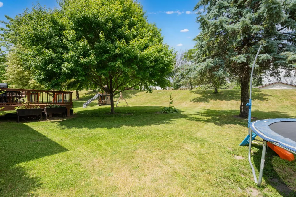 306 Elm Court Drive Goodhue, MN 55027