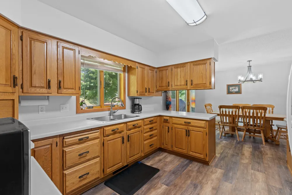 306 Elm Court Drive Goodhue, MN 55027