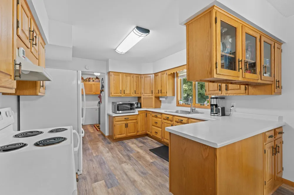306 Elm Court Drive Goodhue, MN 55027