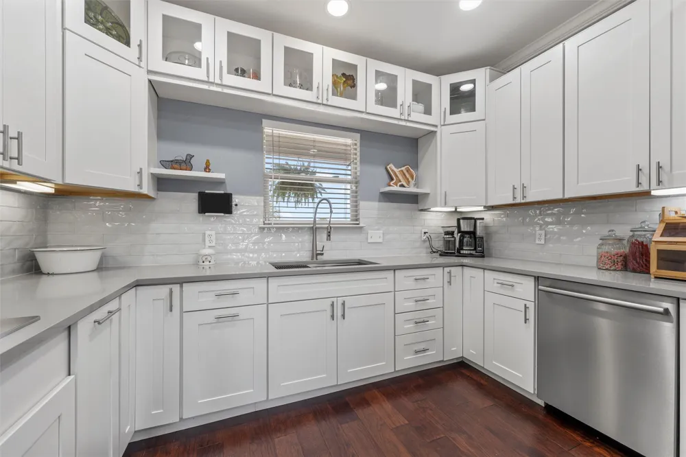 1910 County Road 341 Moody, TX 76557