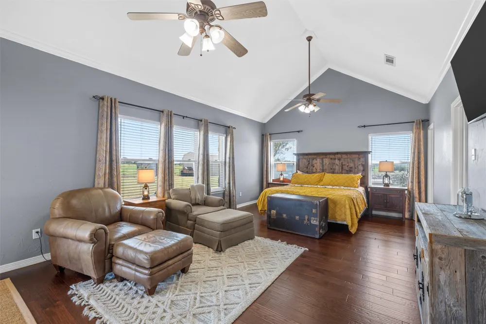 1910 County Road 341 Moody, TX 76557