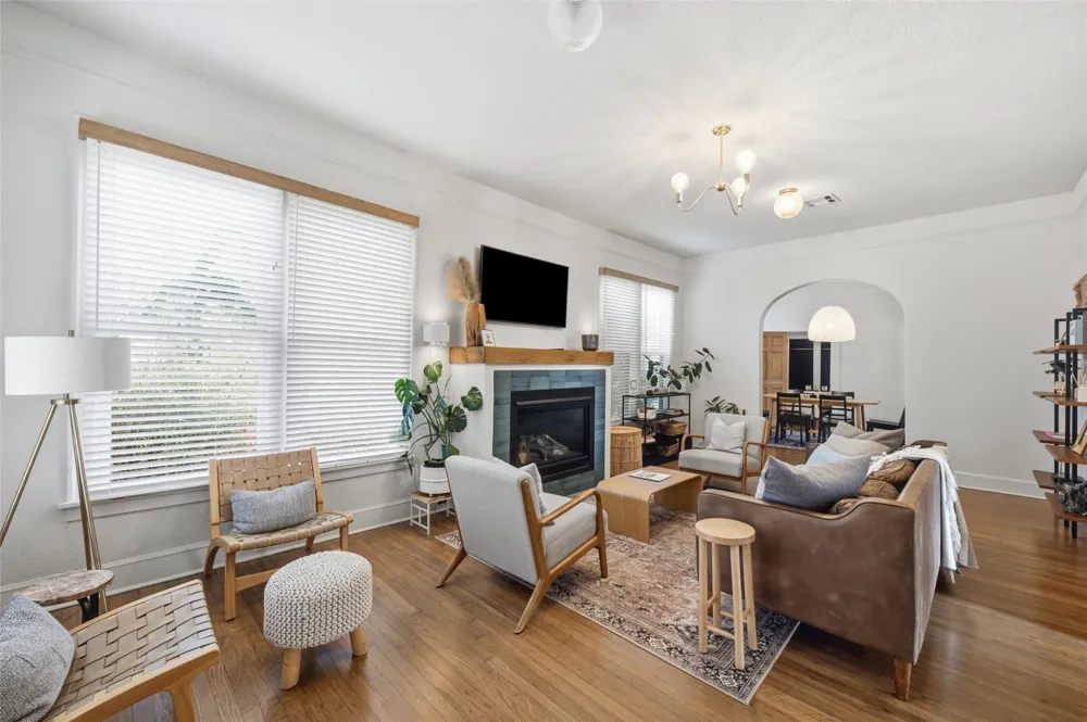 2001 Washington Avenue Waco, TX 76701