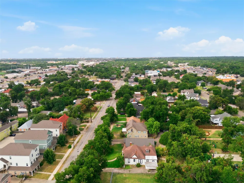 2001 Washington Avenue Waco, TX 76701
