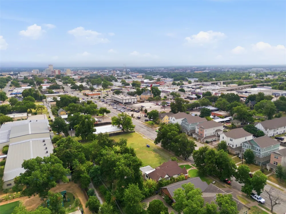 2001 Washington Avenue Waco, TX 76701