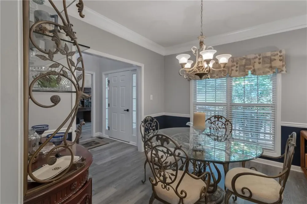 160 Perry Creek Drive Fayetteville, GA 30215