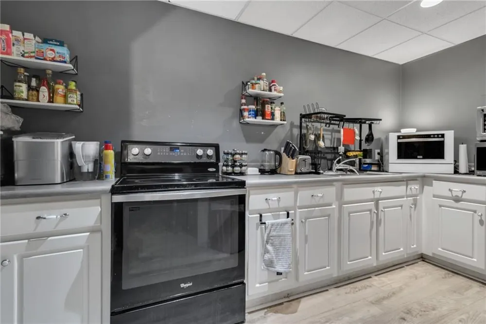 160 Perry Creek Drive Fayetteville, GA 30215