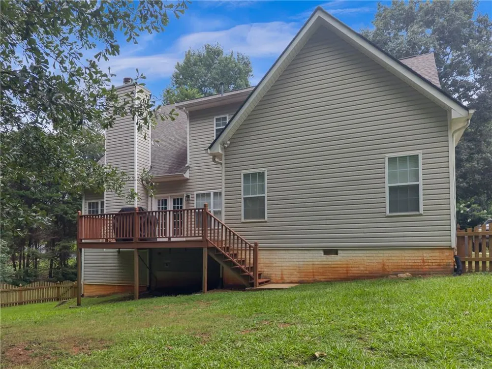 160 Perry Creek Drive Fayetteville, GA 30215