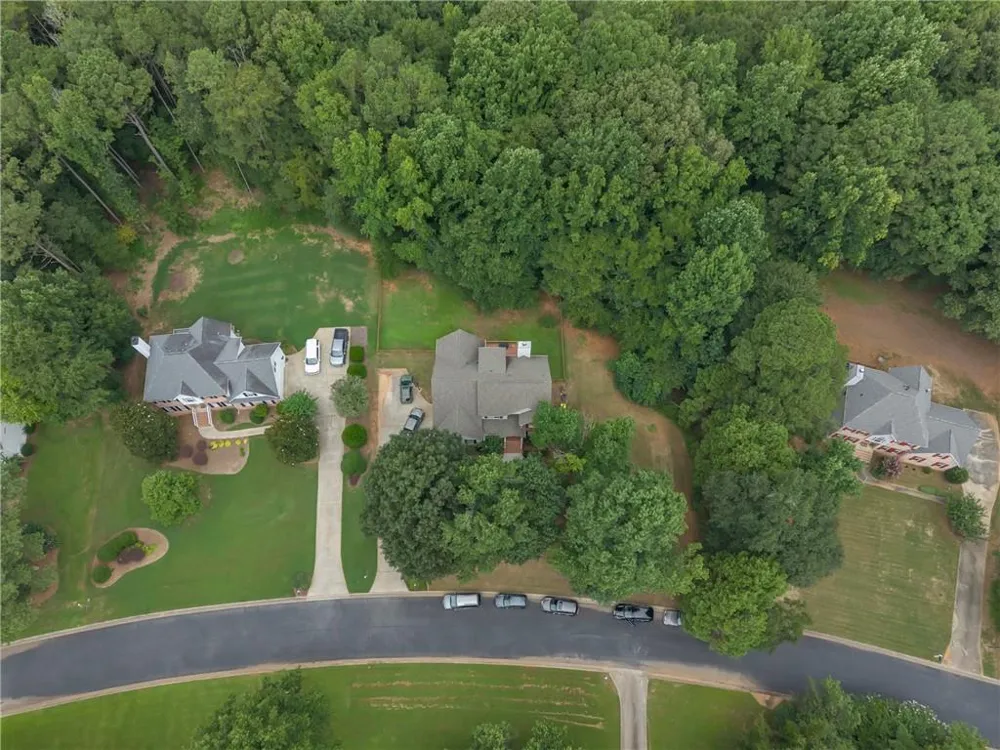 160 Perry Creek Drive Fayetteville, GA 30215