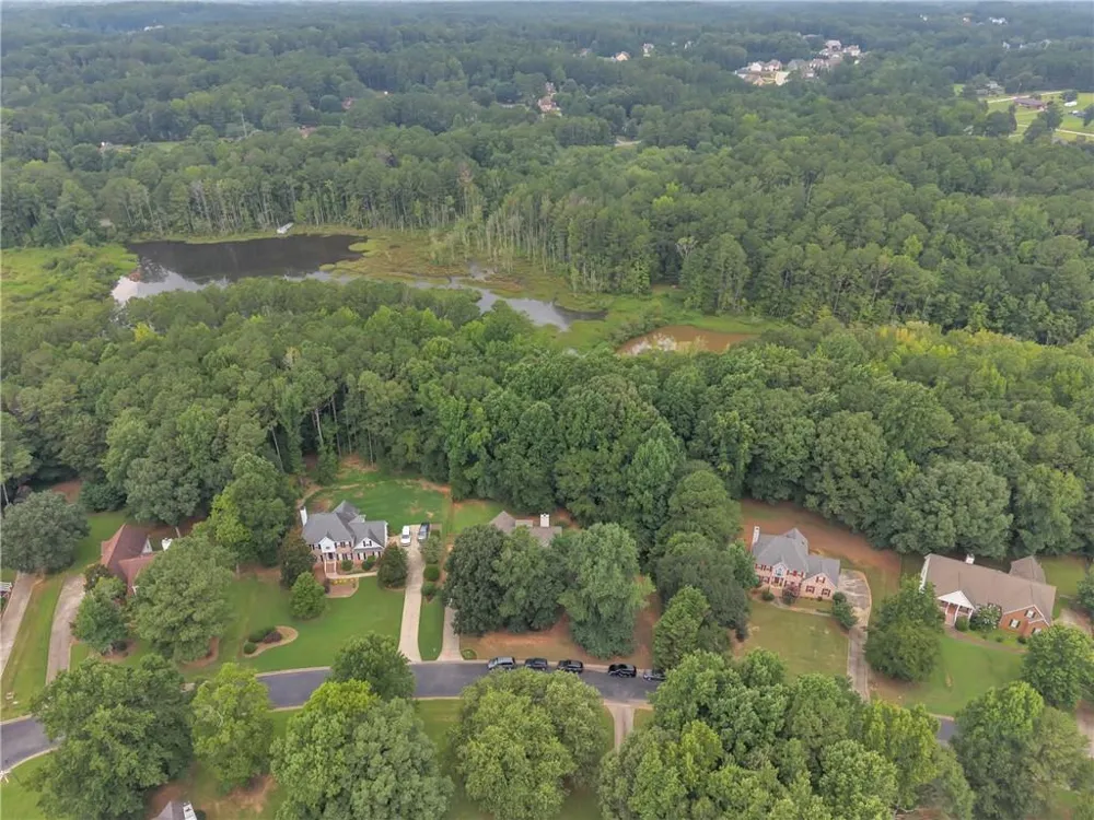 160 Perry Creek Drive Fayetteville, GA 30215