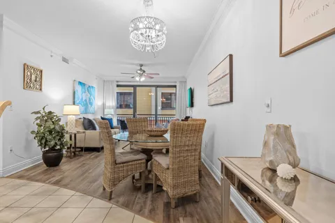 10 Harbor Boulevard #W221