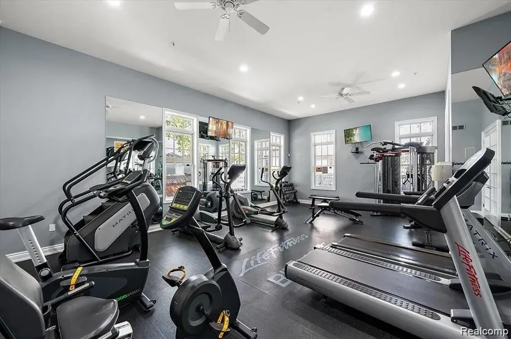 3913 Andover Avenue Auburn Hills City, MI 48326