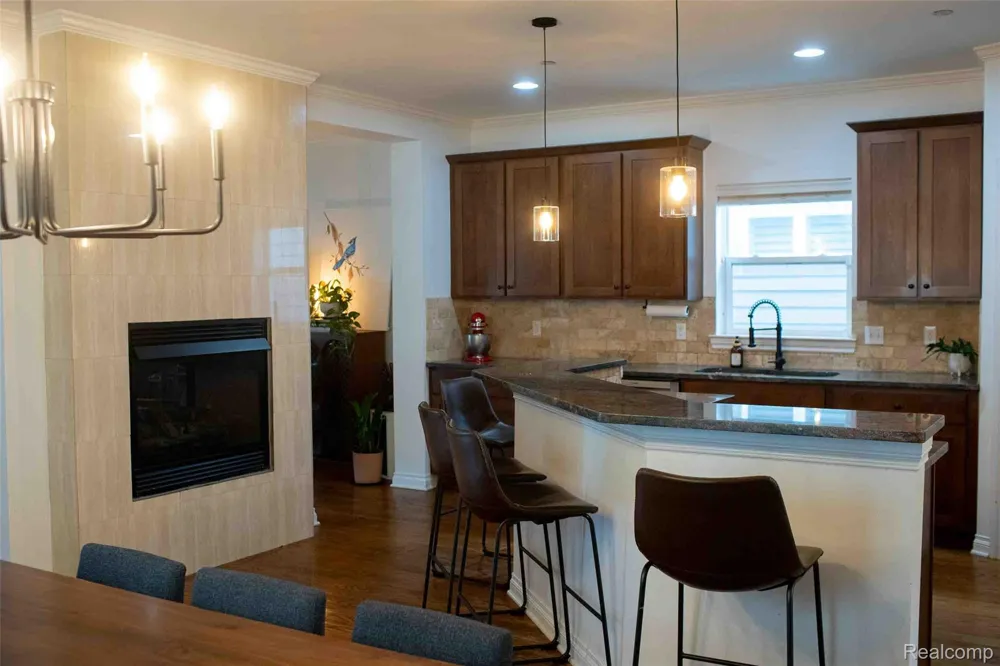 3913 Andover Avenue Auburn Hills City, MI 48326
