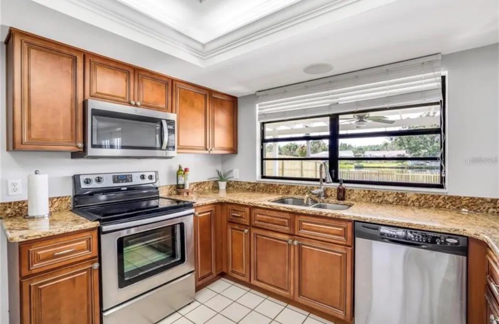 16208 PEBBLEBROOK DRIVE Tampa, FL 33624
