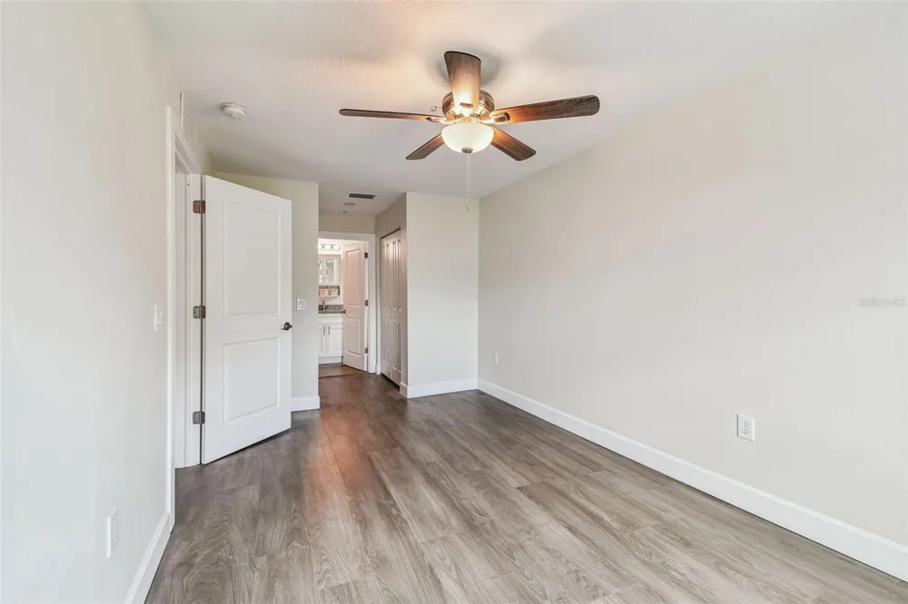 650 E TARPON AVENUE #C2 Tarpon Springs, FL 34689