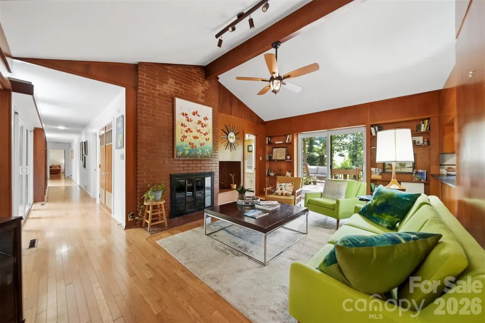 120 Woodland Drive Morganton, NC 28655