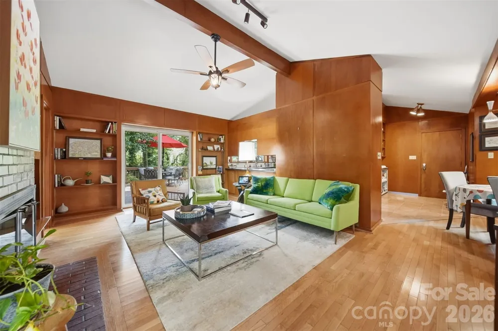 120 Woodland Drive Morganton, NC 28655
