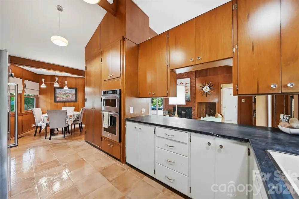 120 Woodland Drive Morganton, NC 28655