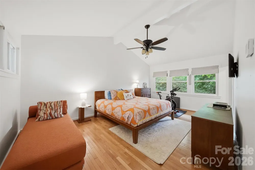 120 Woodland Drive Morganton, NC 28655