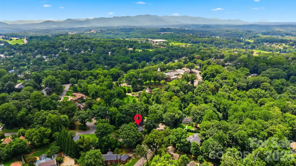 120 Woodland Drive Morganton, NC 28655